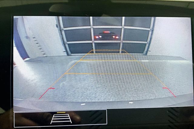 Used 2022 Chevrolet Malibu LS FWD image 19