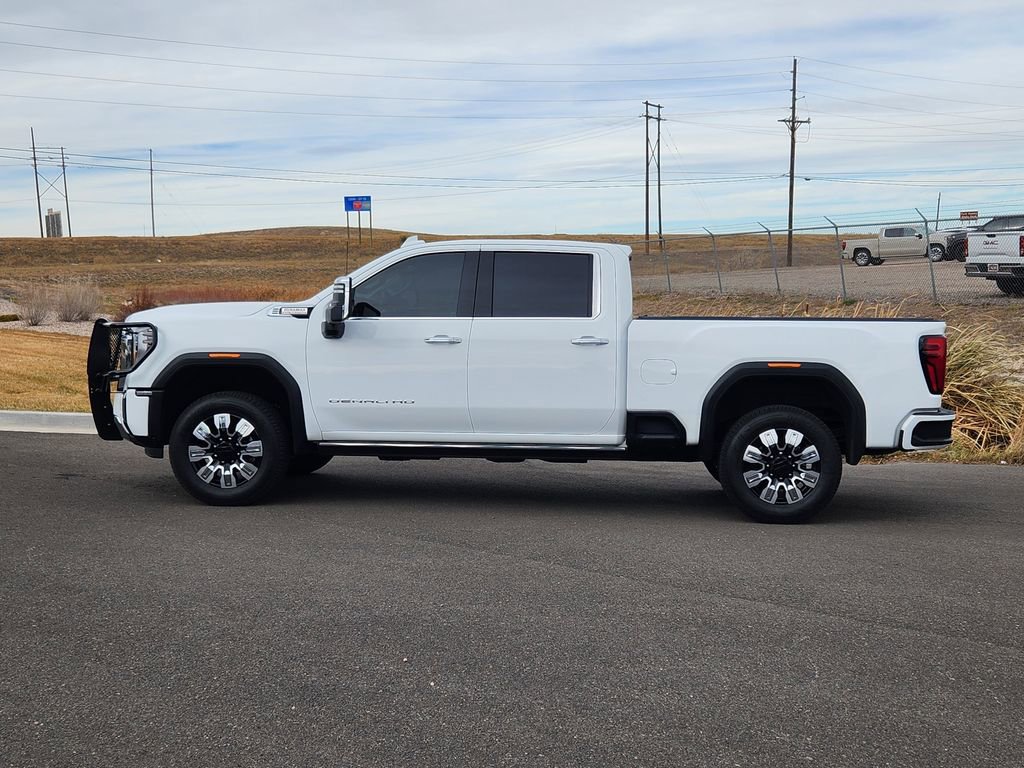 Certified 2024 GMC Sierra 2500 Denali w/ Denali Reserve Package image 2