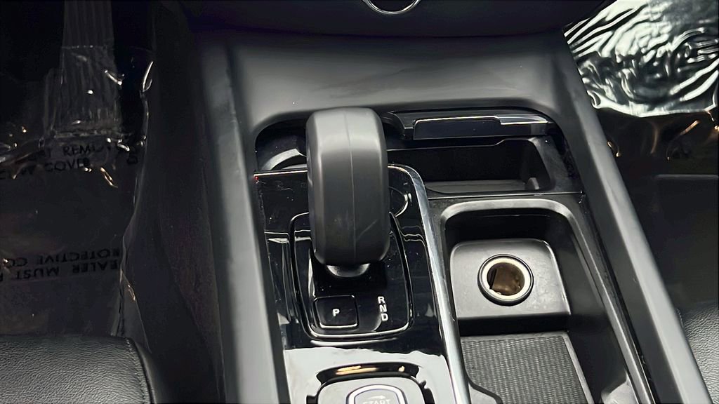 Used 2024 Volvo S60 B5 Core image 22