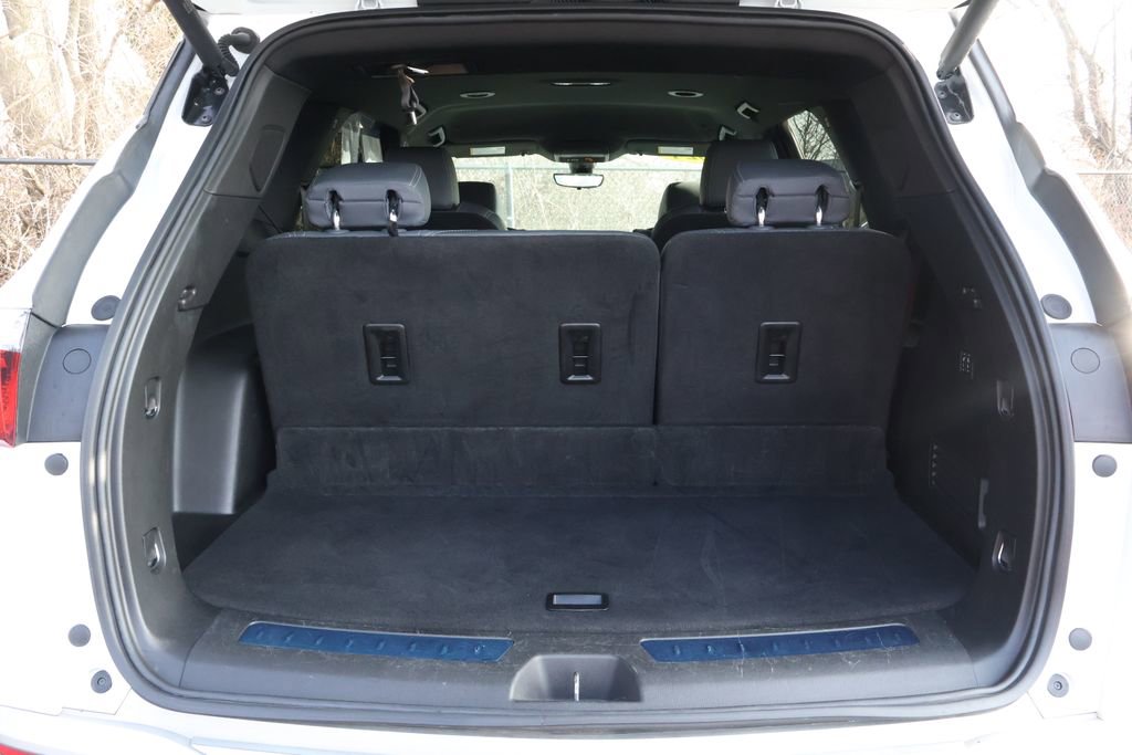 Used 2024 Buick Enclave Premium image 48