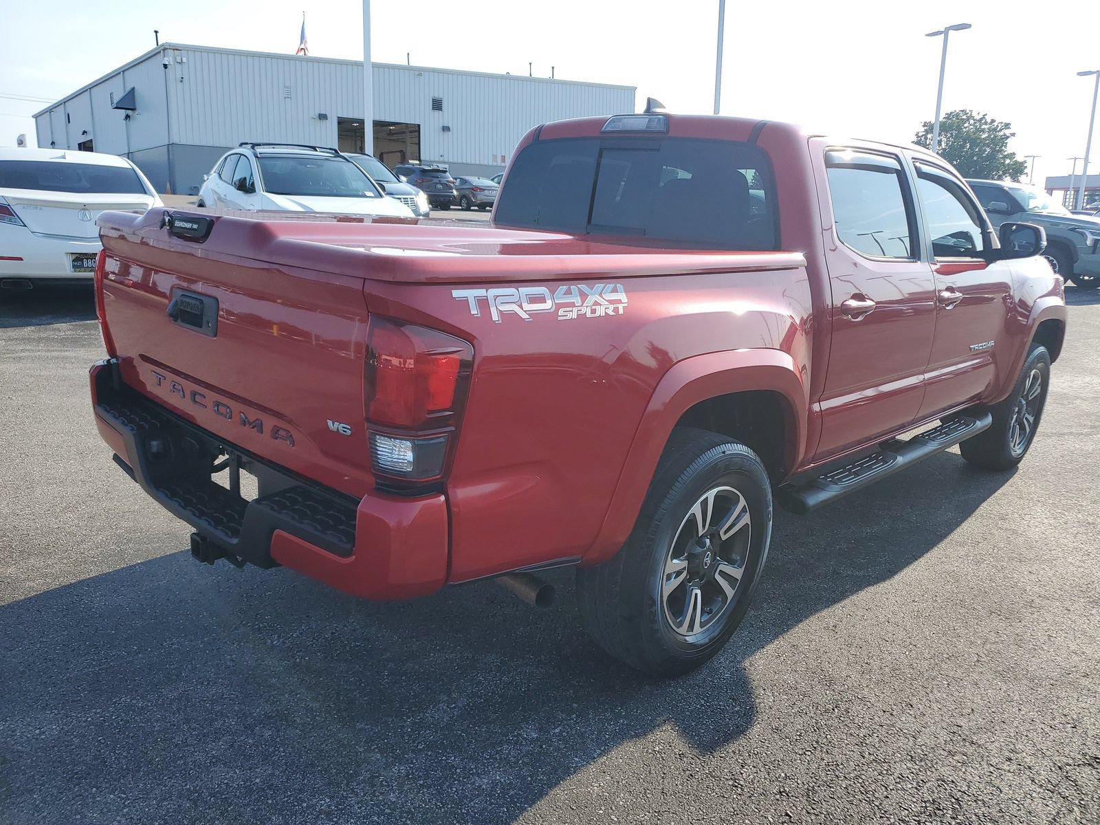 Certified 2018 Toyota Tacoma TRD Sport AWD/4WD image 4