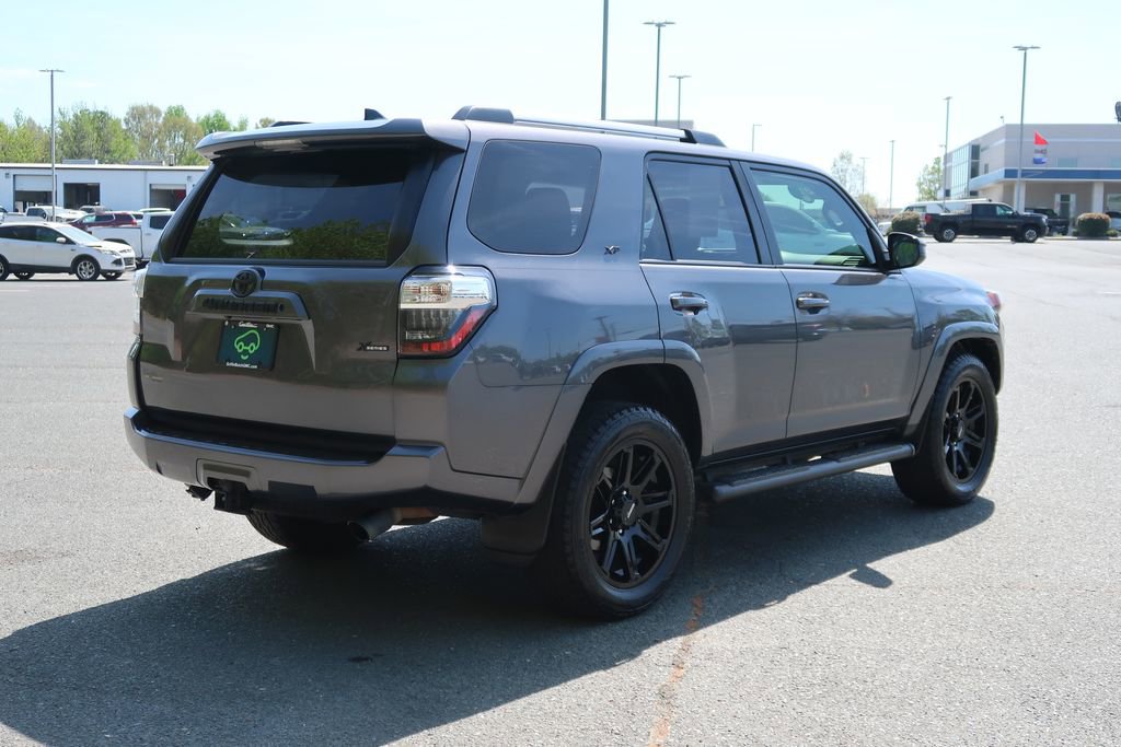 Used 2021 Toyota 4Runner SR5 image 5