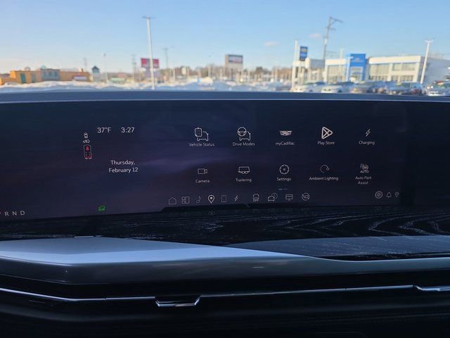 Used 2026 Cadillac Escalade IQL Sport 1 w/ LPO, ONYX Package AWD/4WD image 23