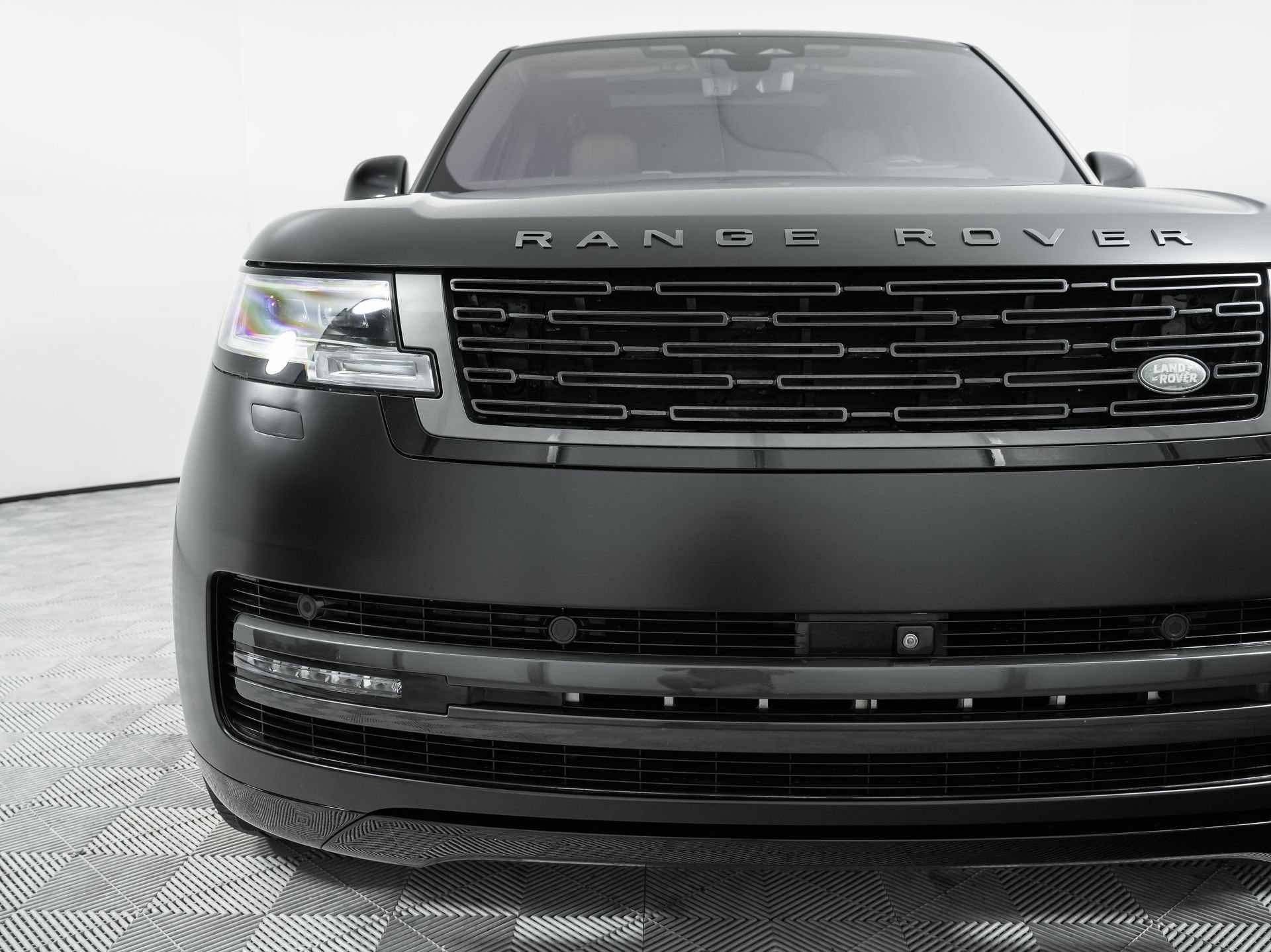 Used 2023 Land Rover Range Rover SE AWD/4WD image 43