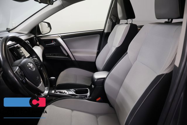 Used 2018 Toyota RAV4 XLE AWD/4WD image 11