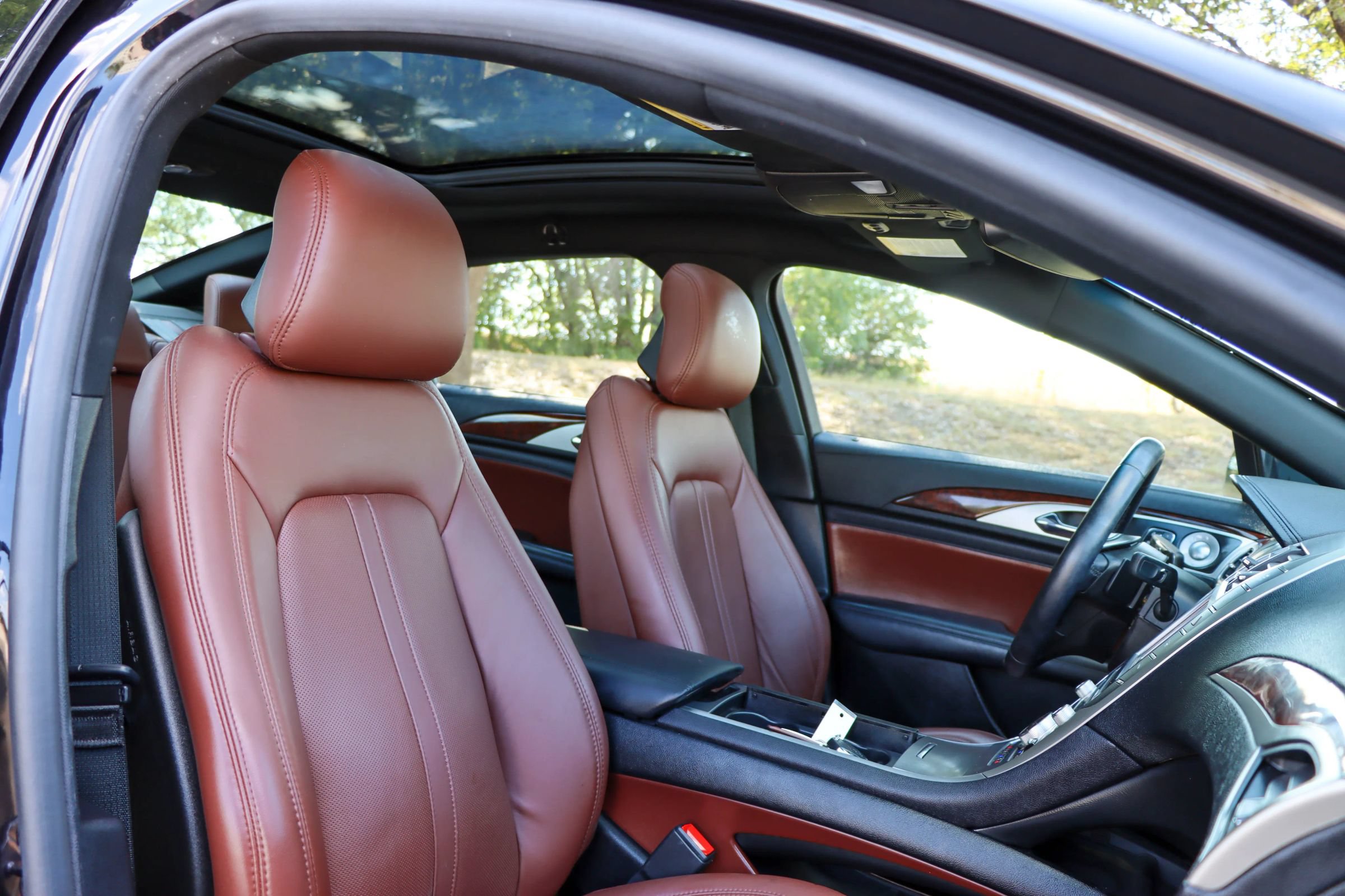Used 2019 Lincoln MKZ Reserve w/ Luxury Package FWD image 21
