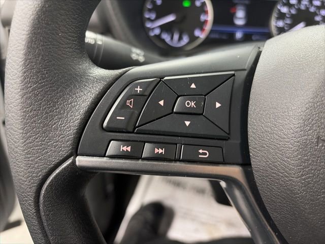 Used 2023 Nissan Sentra SV image 18