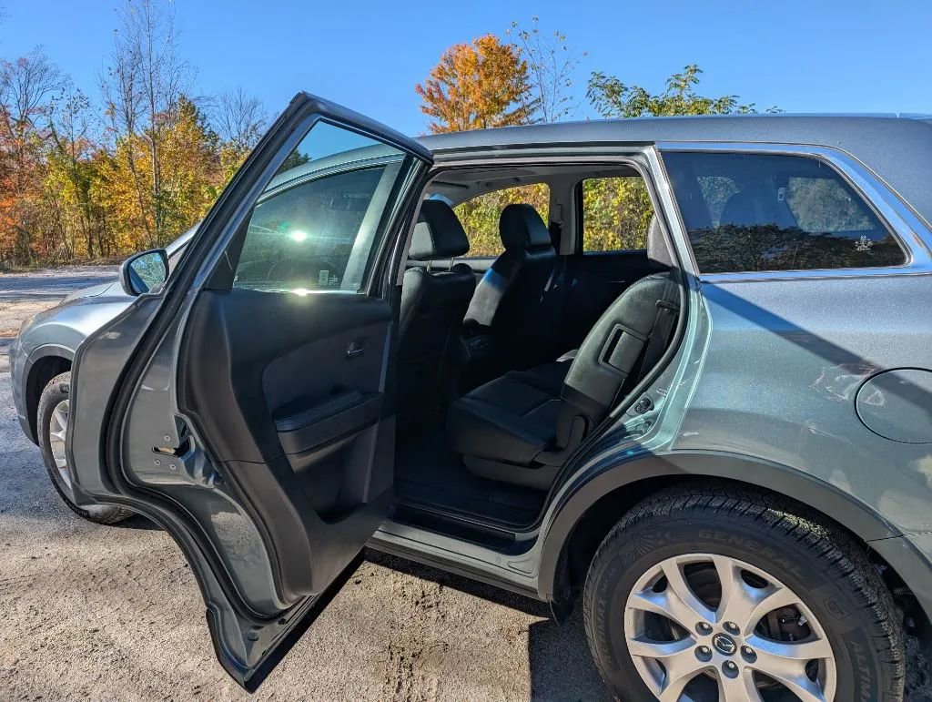 Used 2013 MAZDA CX-9 Touring w/ Touring Technology Pkg image 32