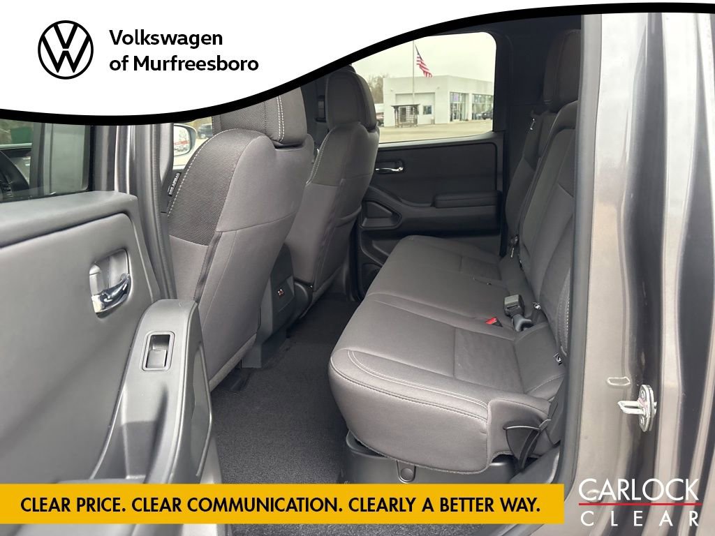 Used 2023 Nissan Frontier SV w/ Midnight Edition Package image 25