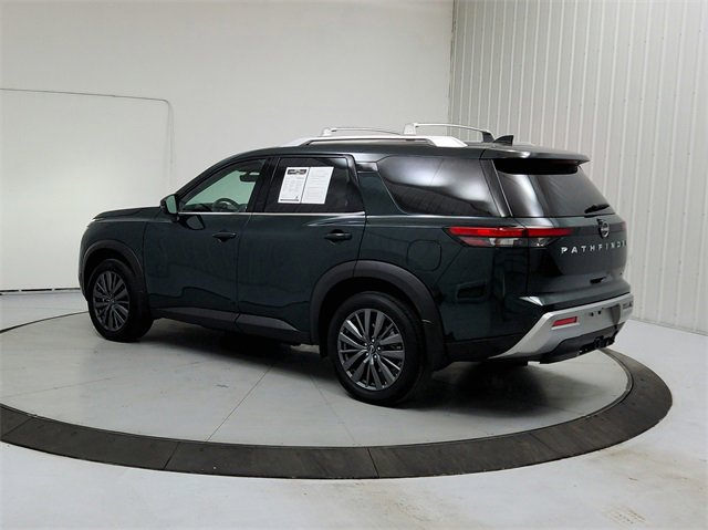 Used 2025 Nissan Pathfinder SL w/ SL Premium Package image 5