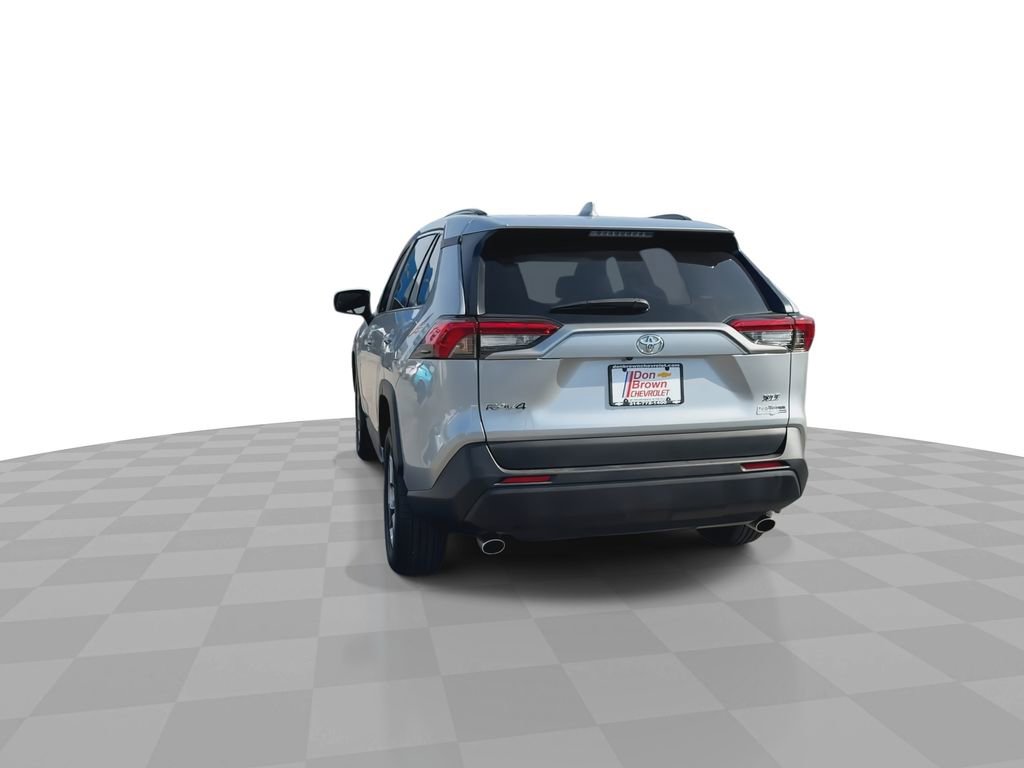 Used 2024 Toyota RAV4 XLE FWD image 8