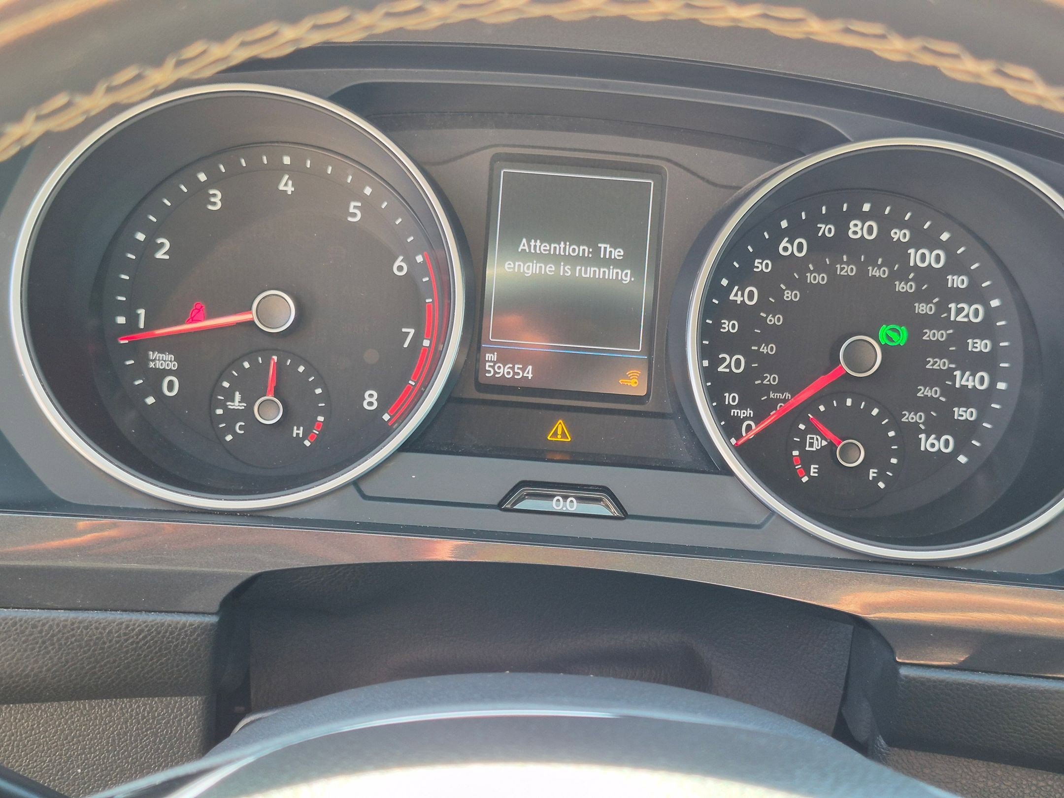 Used 2021 Volkswagen Tiguan SE w/ Panoramic Sunroof Package FWD image 16