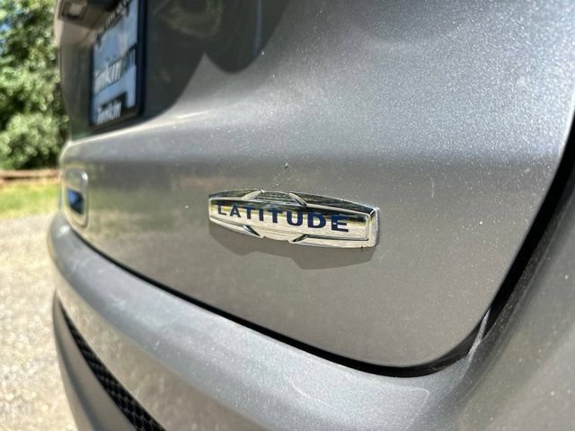Used 2018 Jeep Compass Latitude w/ Popular Equipment Group AWD/4WD image 18