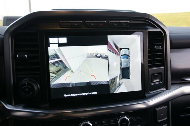 Certified 2022 Ford F150 Lariat w/ Equipment Group 502A High image 26