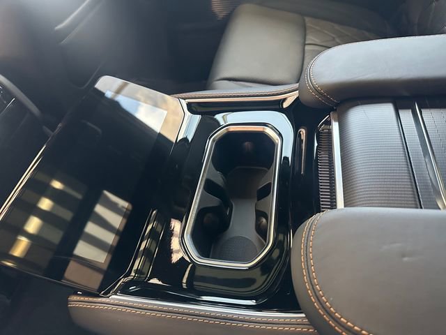 New 2026 Jeep Grand Wagoneer Summit AWD/4WD image 36