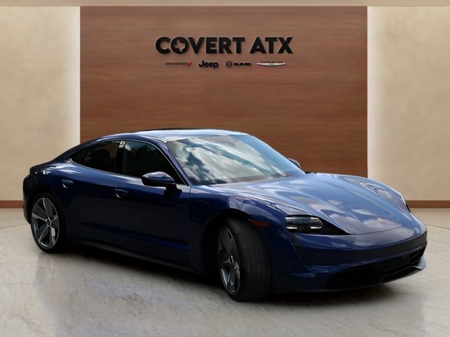 Used 2022 Porsche Taycan image 7