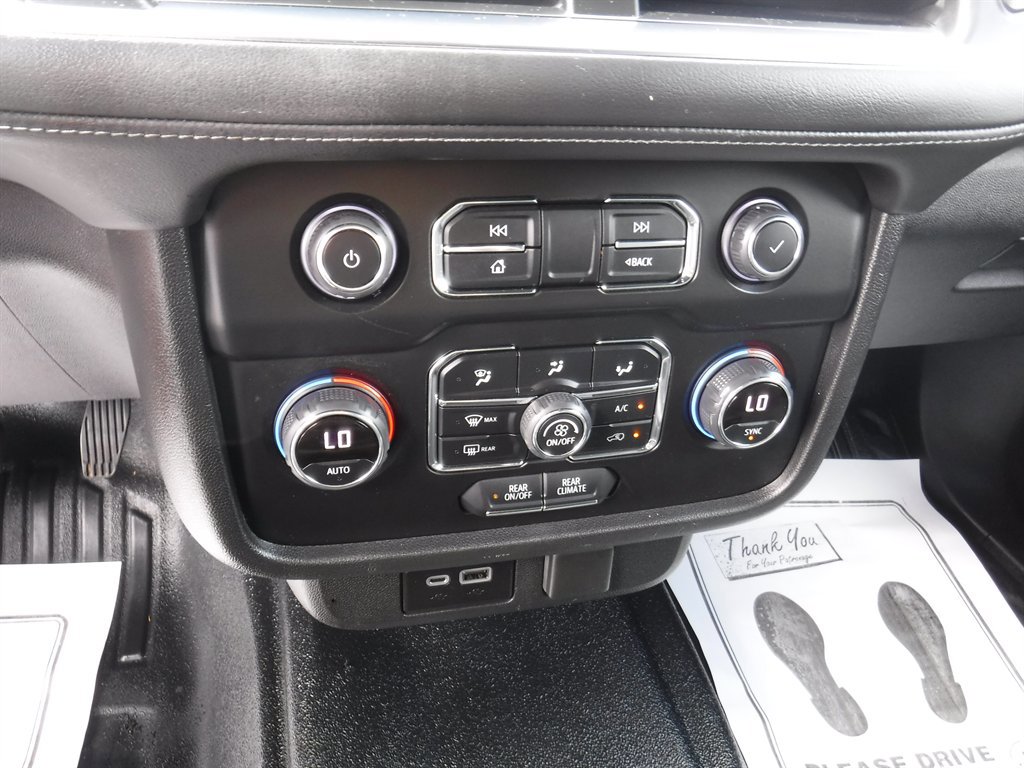 Used 2022 Chevrolet Tahoe LS RWD image 16