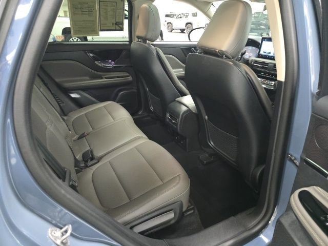 Used 2023 Lincoln Corsair AWD w/ Equipment Group 101A image 12