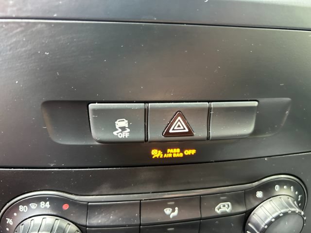 Used 2022 Mercedes-Benz Metris image 21