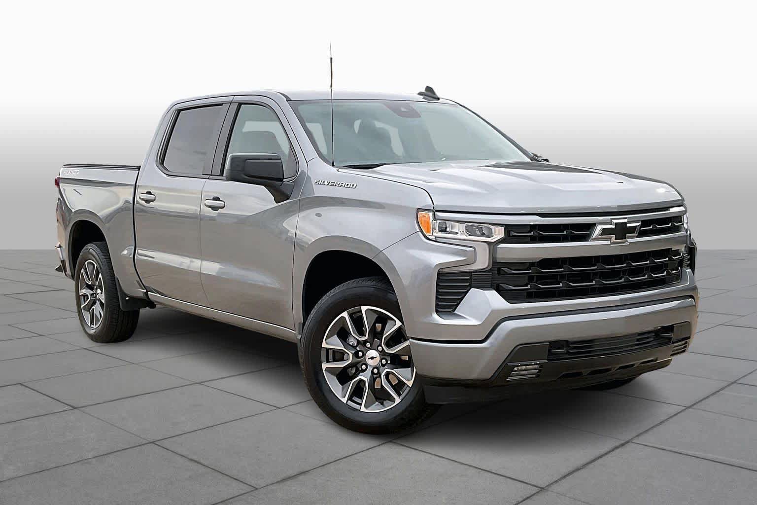 Used 2024 Chevrolet Silverado 1500 RST AWD/4WD image 4