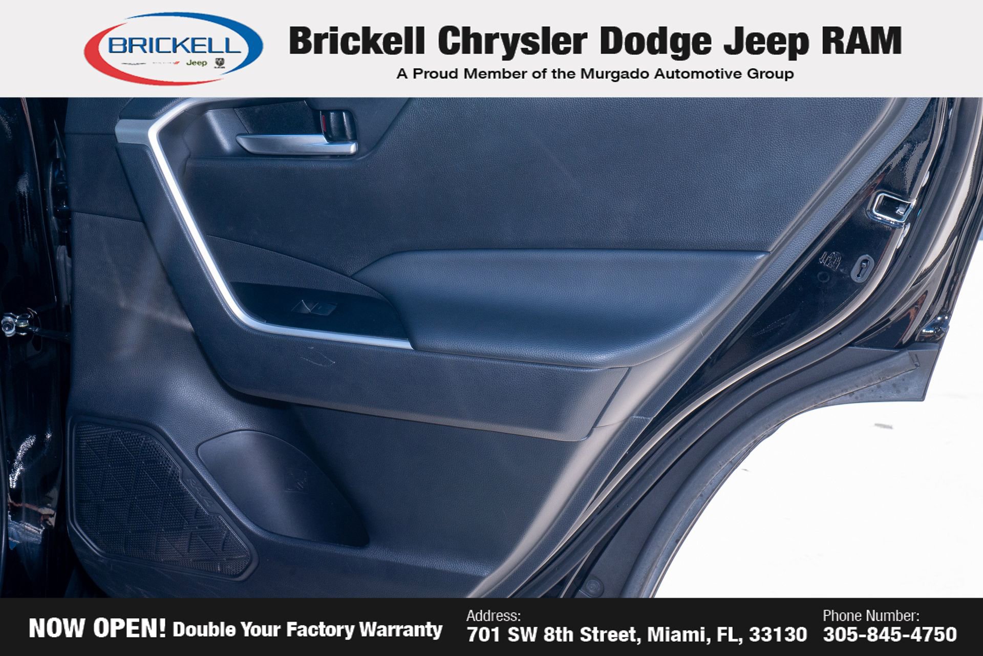 Used 2025 Toyota RAV4 XLE w/ Convenience Package FWD image 12