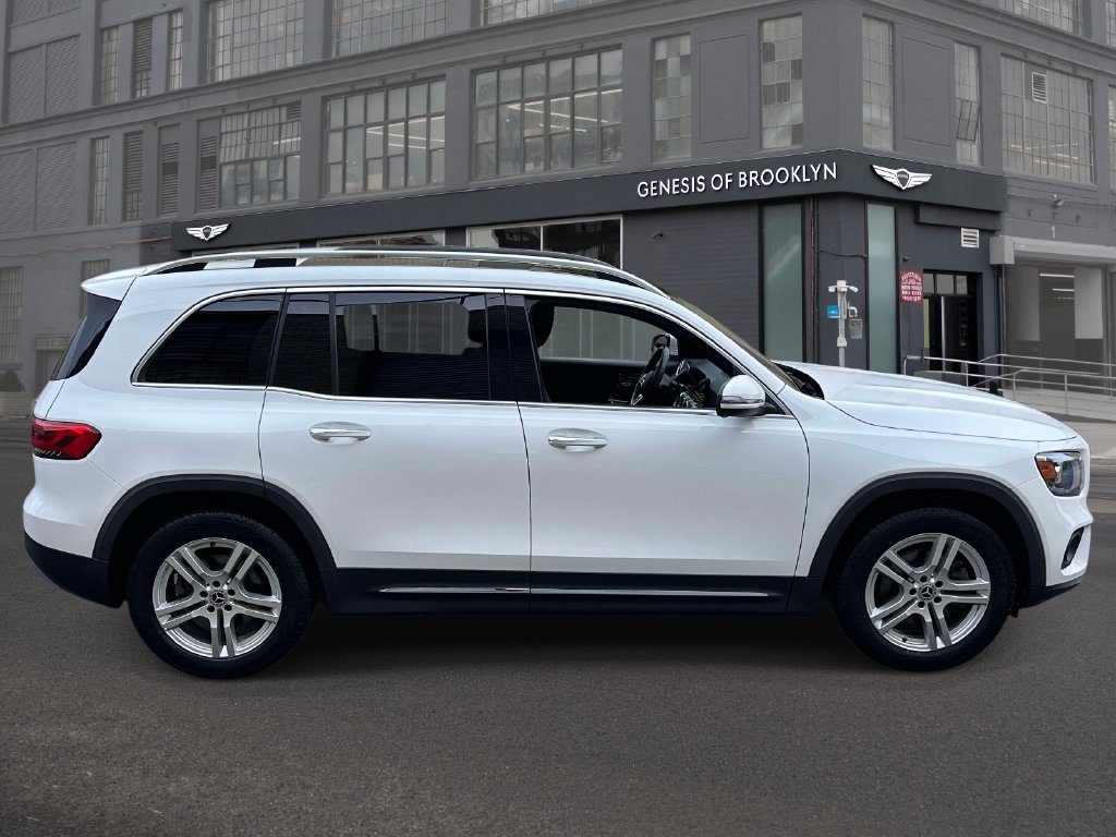 Used 2023 Mercedes-Benz GLB 250 4MATIC image 6