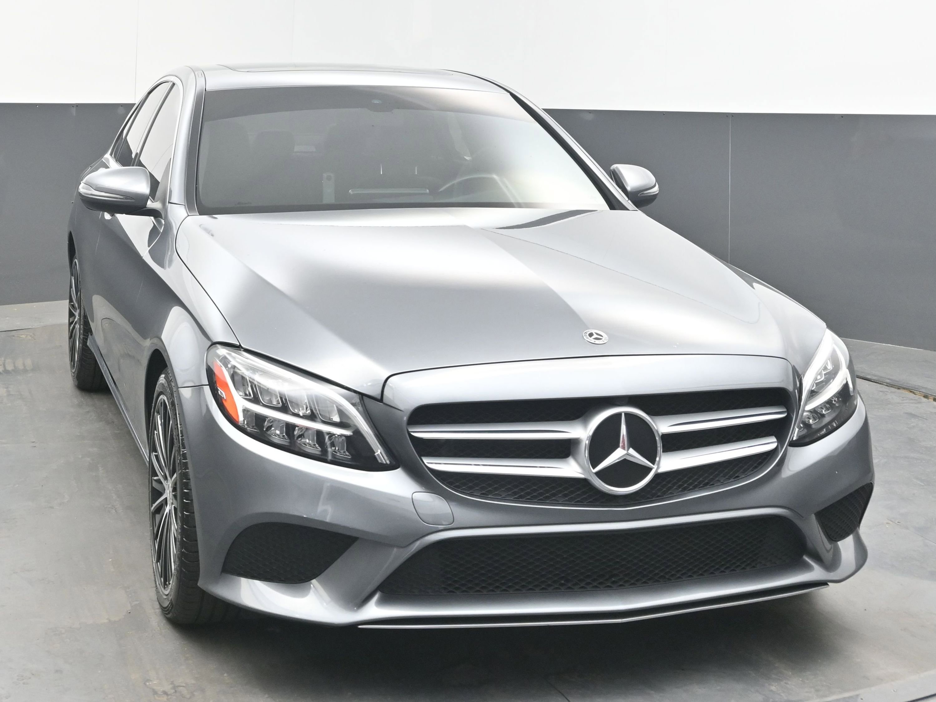 Used 2021 Mercedes-Benz C 300 Sedan w/ Premium Package image 2