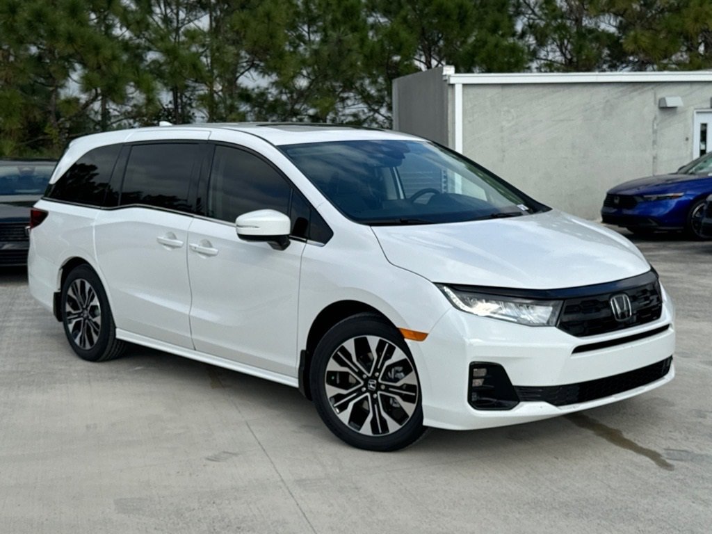 New 2026 Honda Odyssey Elite image 2