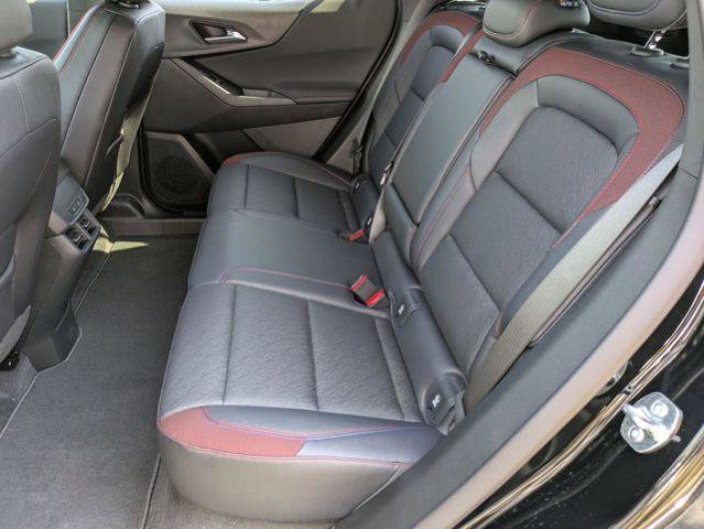 New 2026 Chevrolet Equinox RS w/ Convenience Package III AWD/4WD image 28