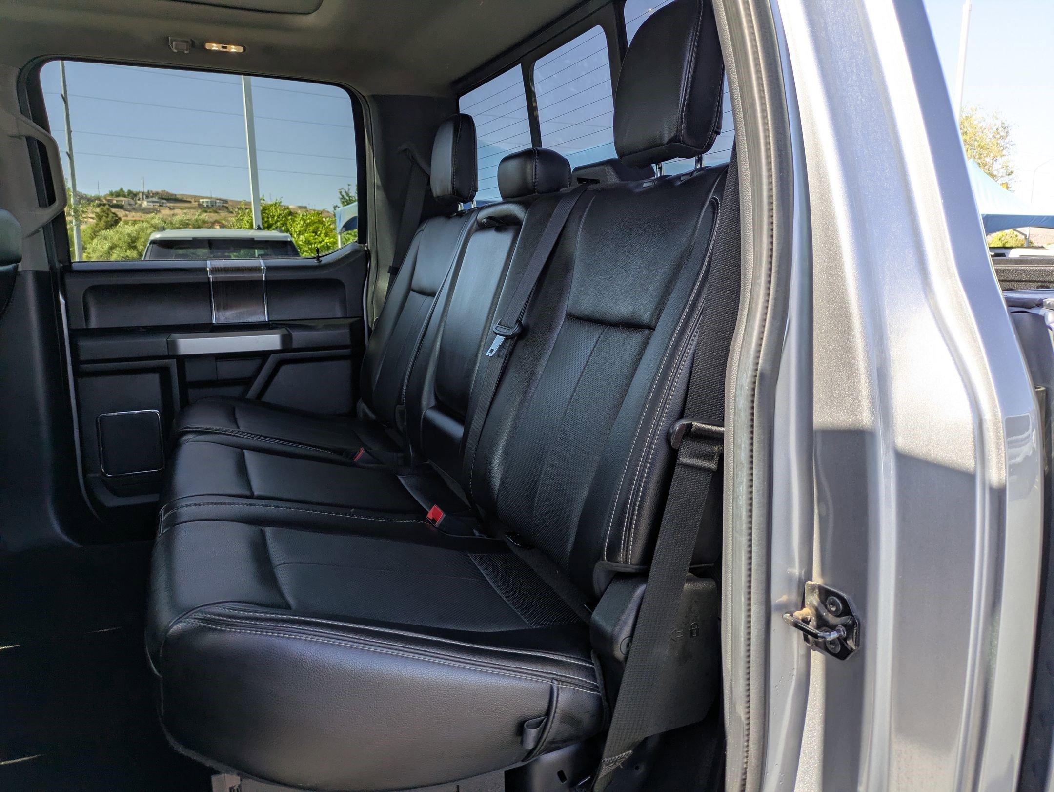 Used 2020 Ford F350 Lariat w/ Lariat Ultimate Package image 27