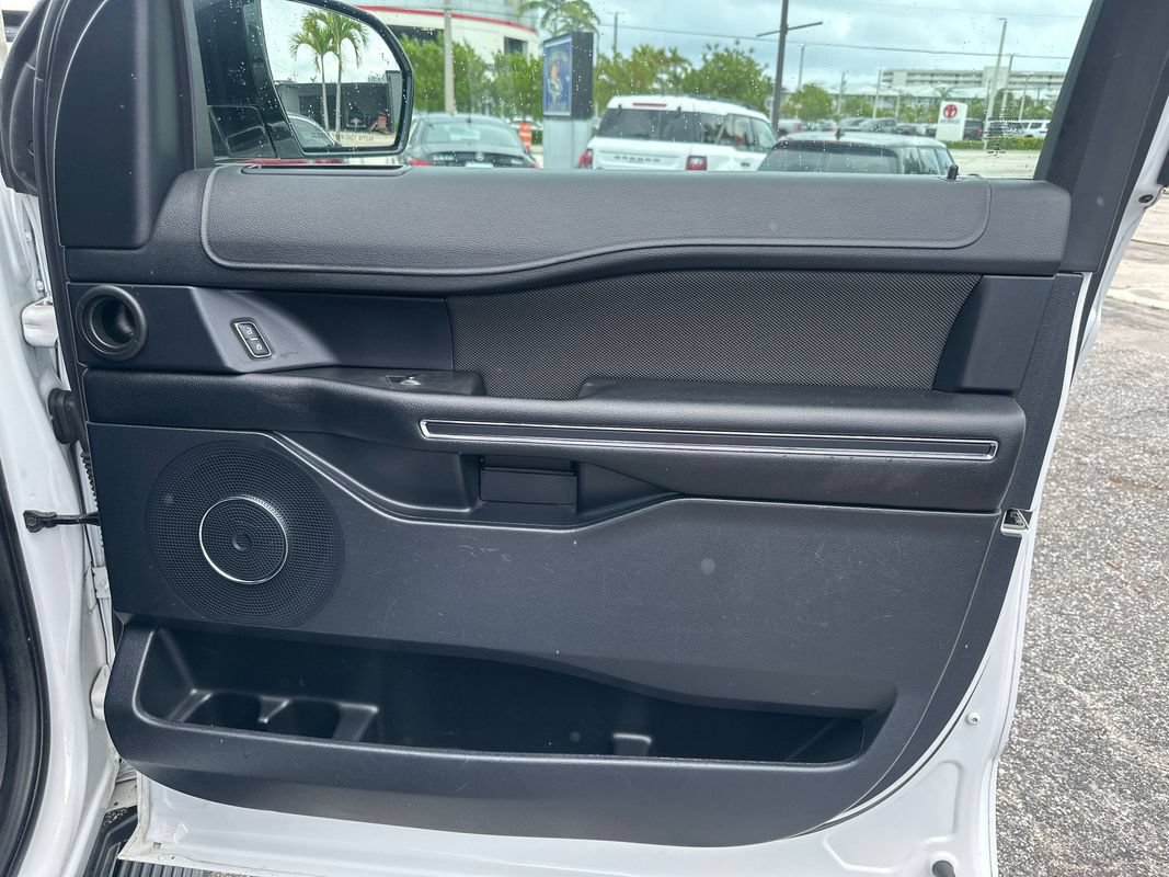 Used 2020 Ford Expedition XL AWD/4WD image 31
