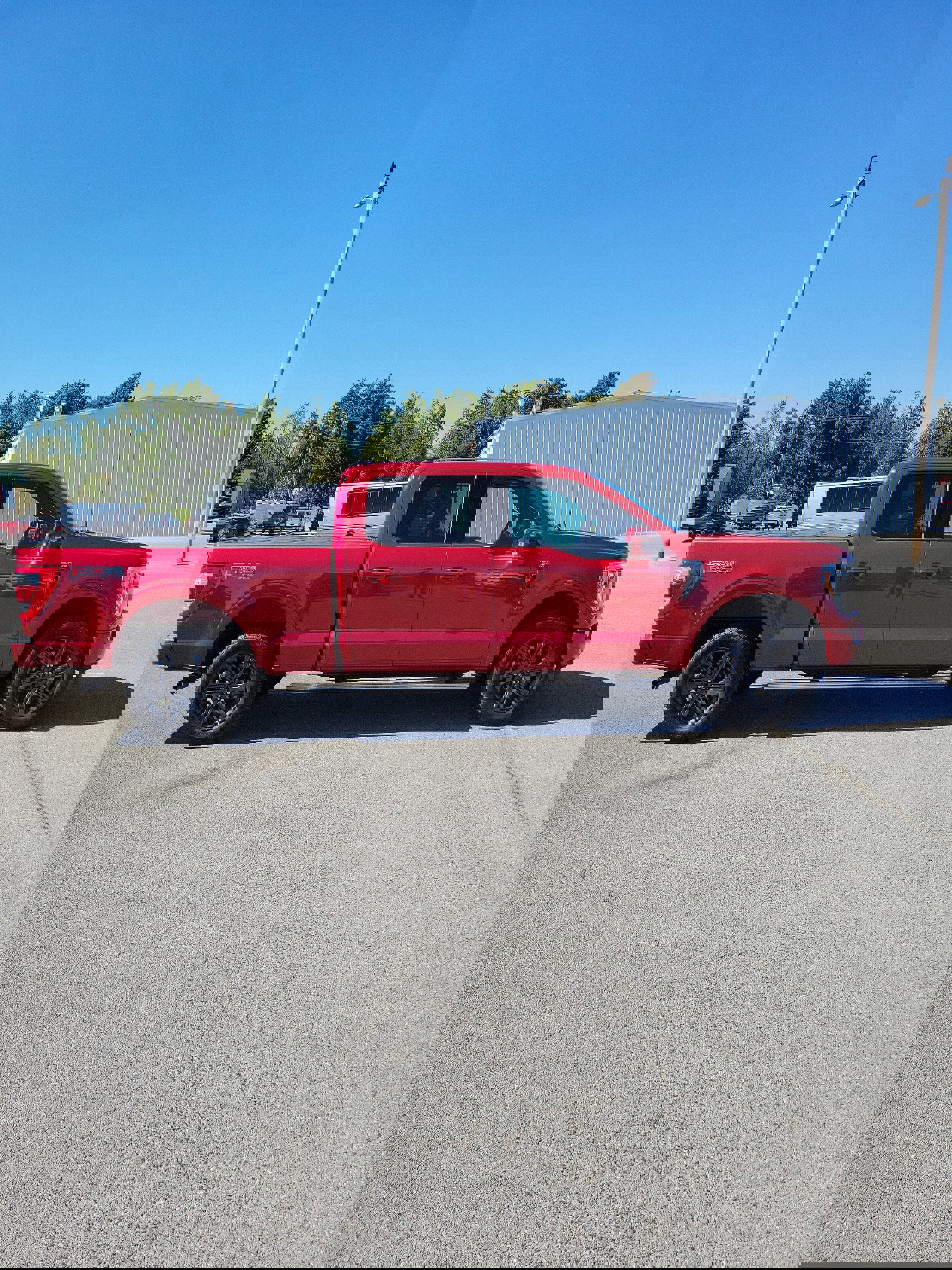 Certified 2023 Ford F150 Lariat w/ Equipment Group 502A High image 9