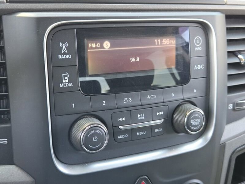 Used 2018 RAM 2500 Tradesman w/ Chrome Appearance Group AWD/4WD image 23
