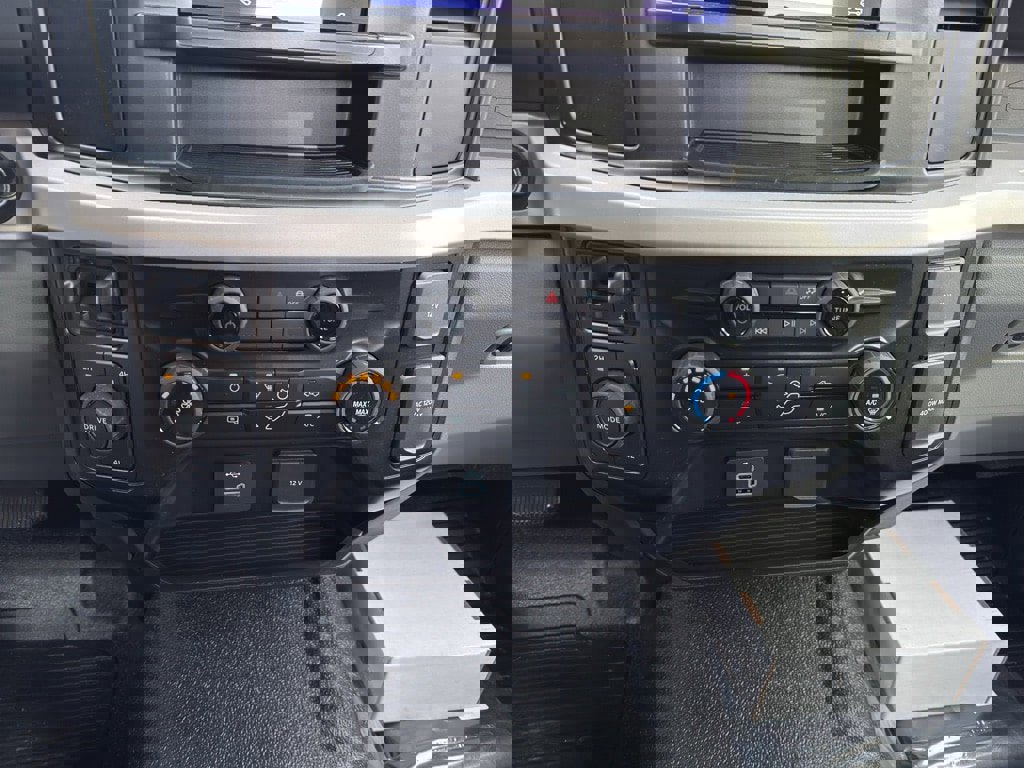 New 2026 Ford F550 4x4 Regular Cab Super Duty image 20