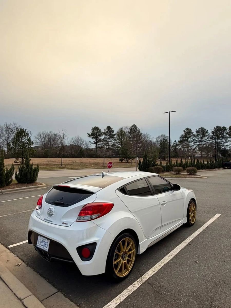 Used 2014 Hyundai Veloster Turbo image 5