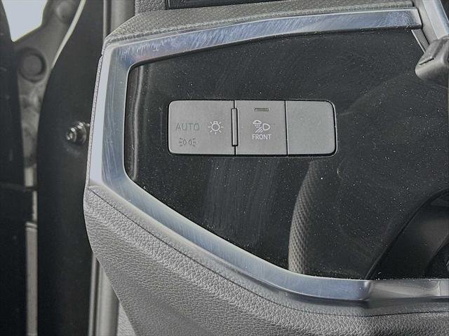 Certified 2025 Audi Q3 2.0T Premium Plus w/ Premium Plus Package image 10