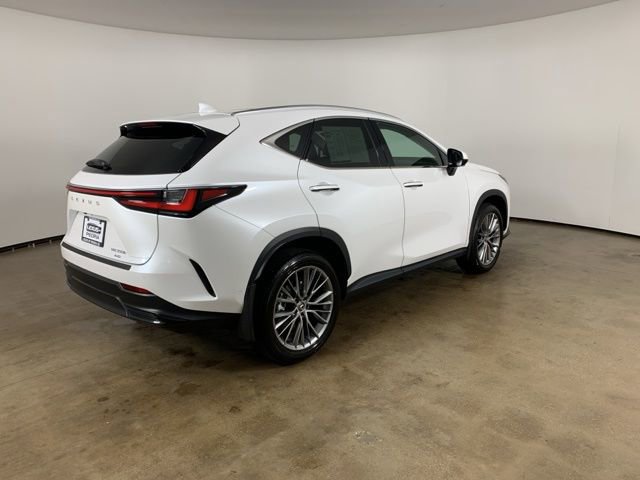 Used 2024 Lexus NX 350h 350h Luxury w/ Vision Package image 8