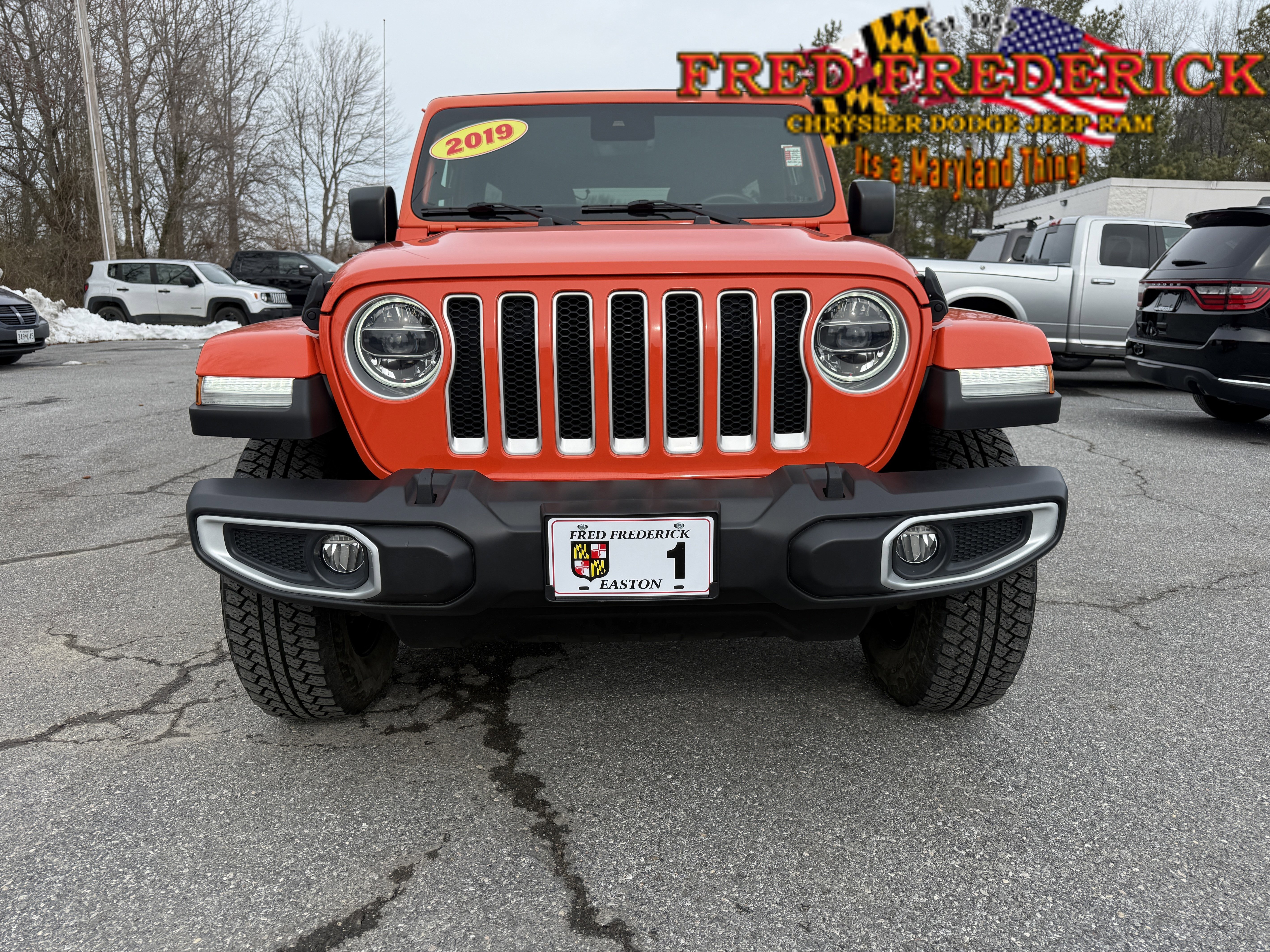 Used 2019 Jeep Wrangler Unlimited Sahara image 2