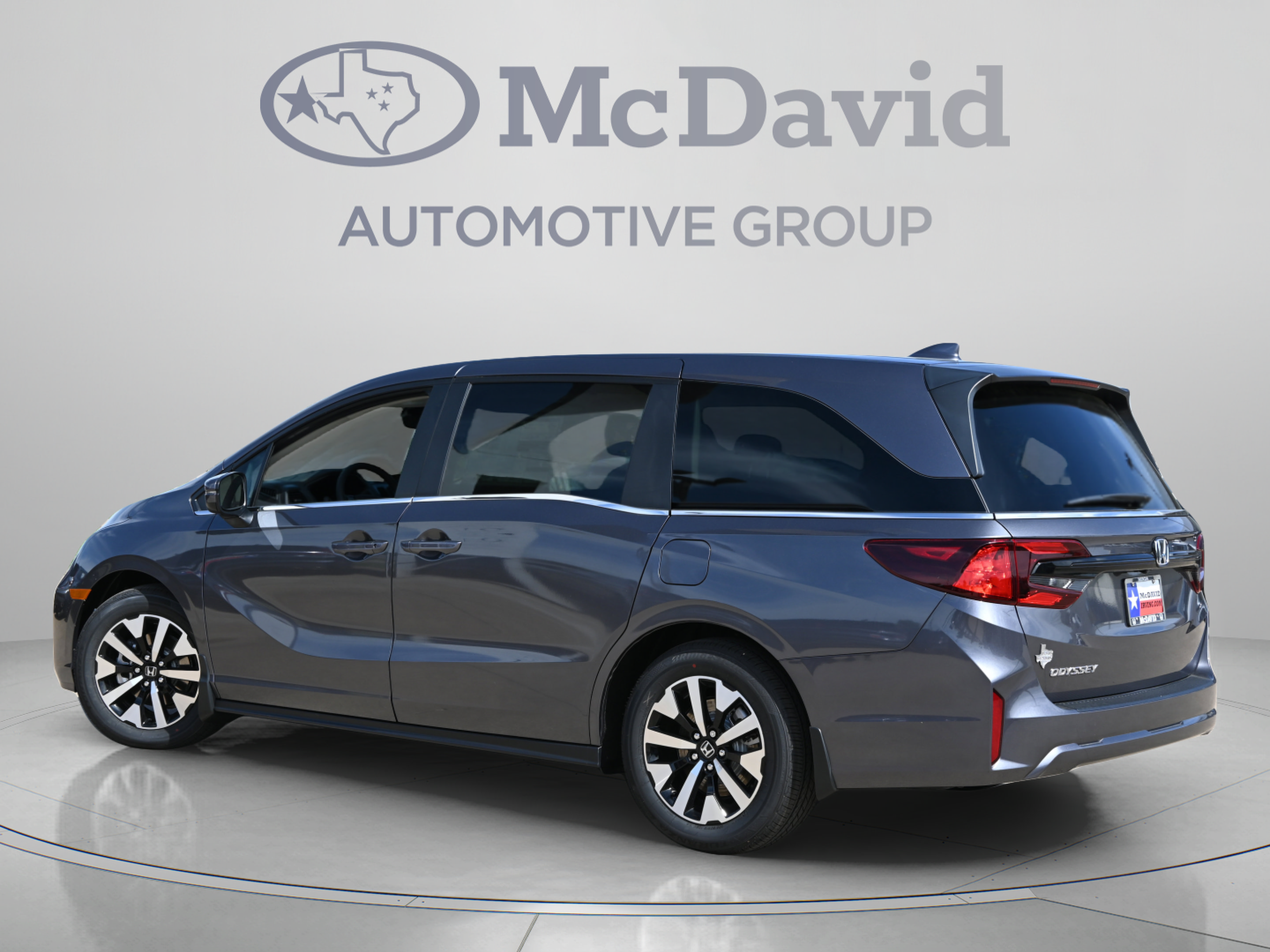New 2026 Honda Odyssey EX-L image 4