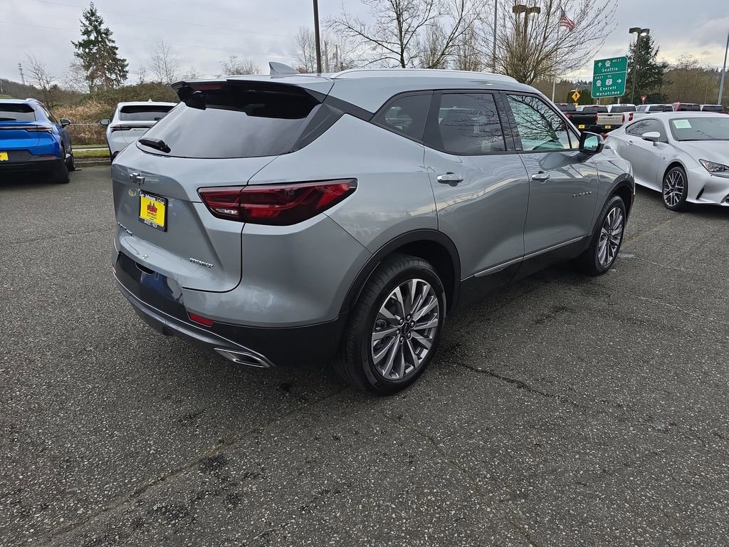 New 2025 Chevrolet Blazer Premier w/ Driver Confidence II Package AWD/4WD image 6