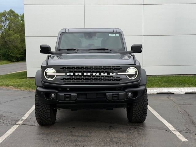 Used 2023 Ford Bronco Badlands w/ Sasquatch Package AWD/4WD image 3