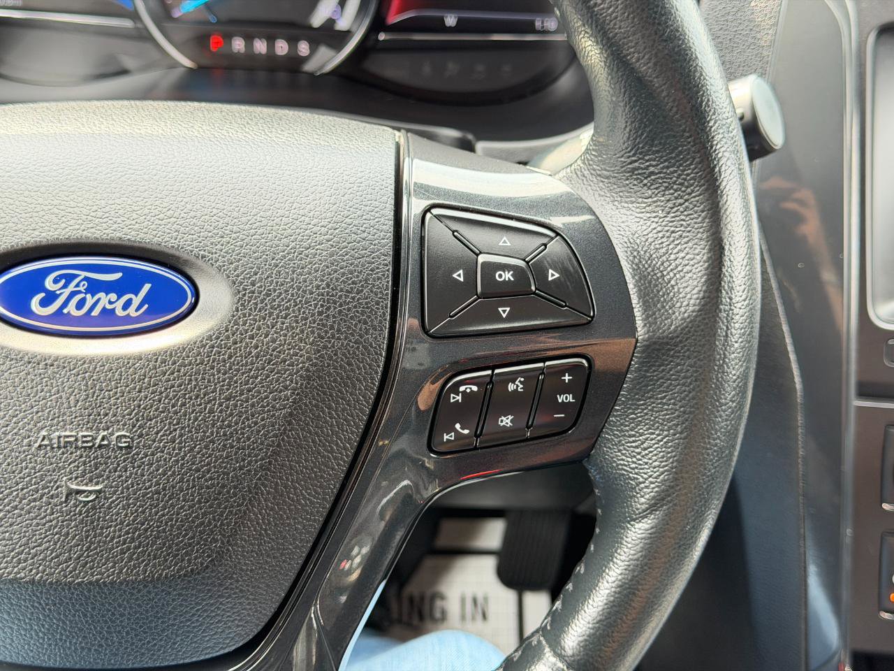 Used 2018 Ford Explorer XLT w/ Equipment Group 202A AWD/4WD image 72