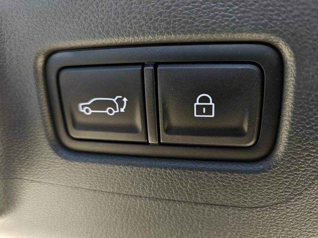 New 2026 Hyundai Santa Fe SEL FWD image 12