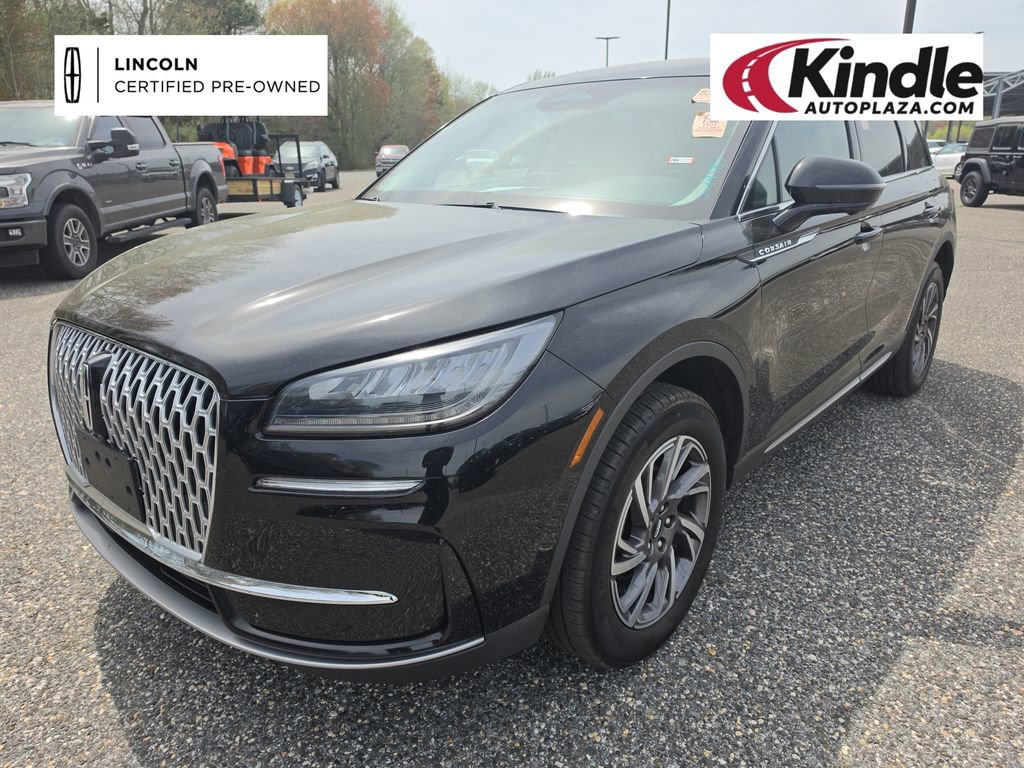 Certified 2024 Lincoln Corsair AWD w/ Equipment Group 101A image 2