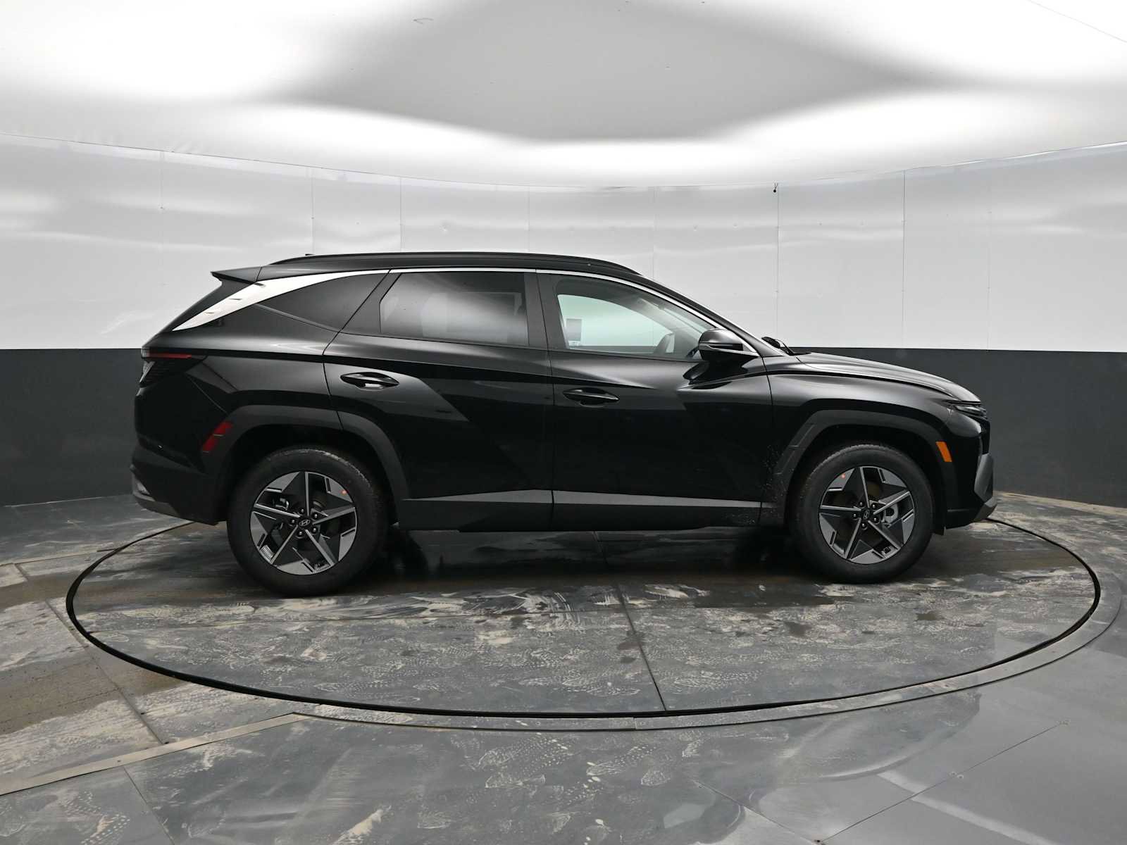 New 2026 Hyundai Tucson SEL image 9