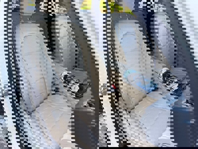 Used 2017 Mercedes-Benz GLC 300 image 16