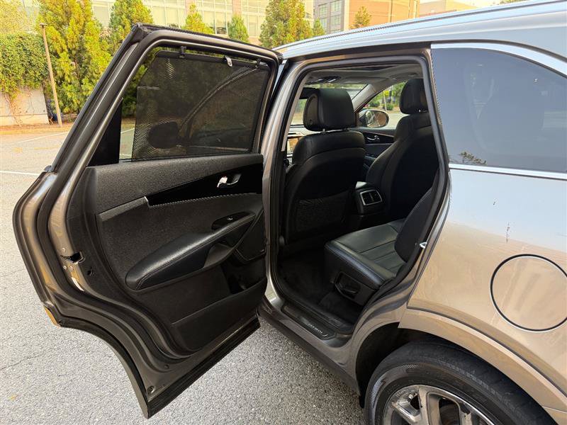 Used 2016 Kia Sorento SX AWD/4WD image 21