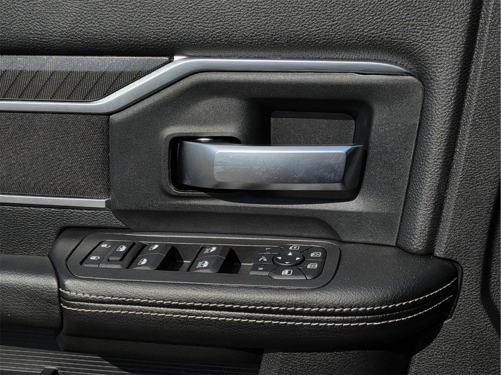 New 2026 RAM 2500 Big Horn AWD/4WD image 15