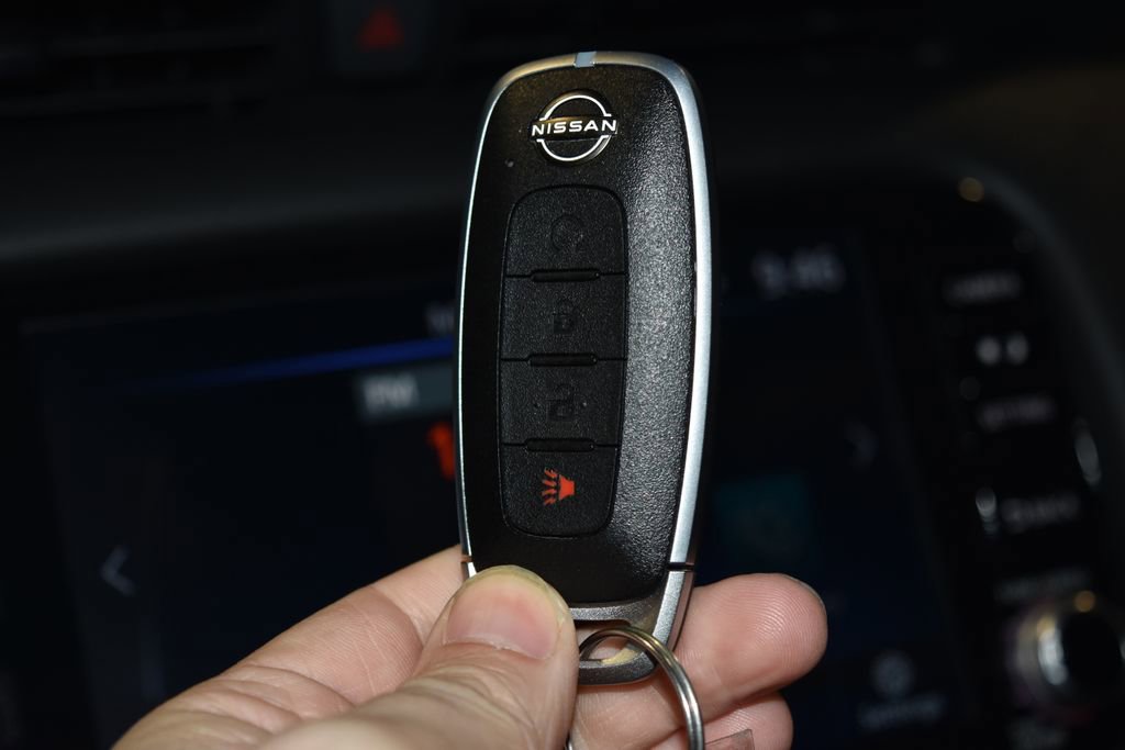 Certified 2023 Nissan Kicks SR w/ SR Premium Package image 14