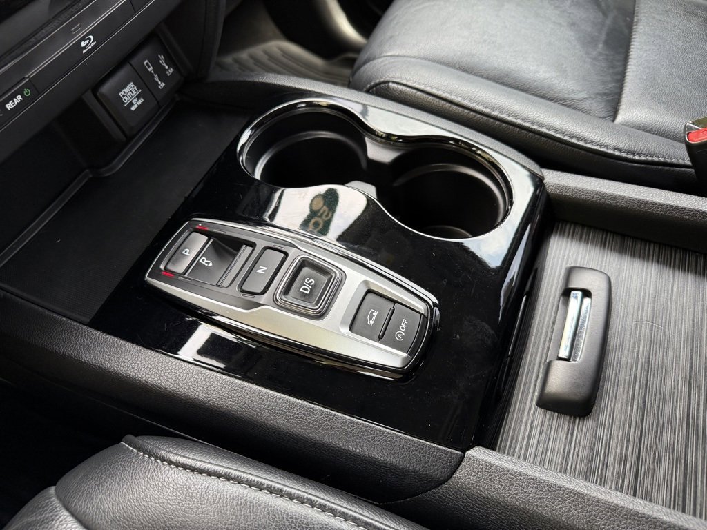 Used 2018 Honda Pilot Touring image 38